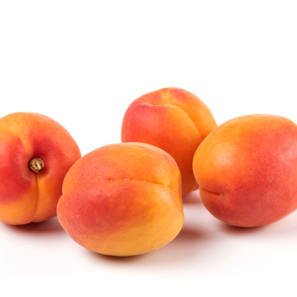 peaches isolated white 114579 11955